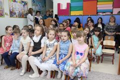 Зрители собрались. В ожидании чудес!